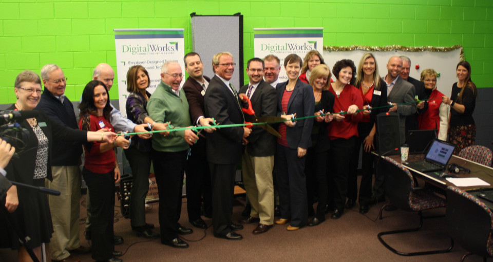 Digital Works Brings Online Careers to Cheboygan MI Discover